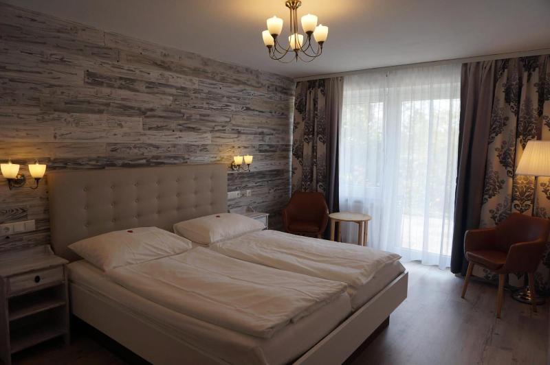 Hotel Diana image