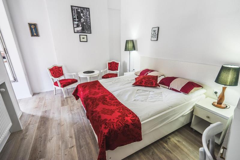 Silver Hotel image
