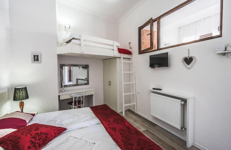Silver Hotel image