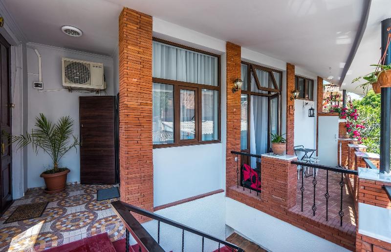 Silver Hotel image