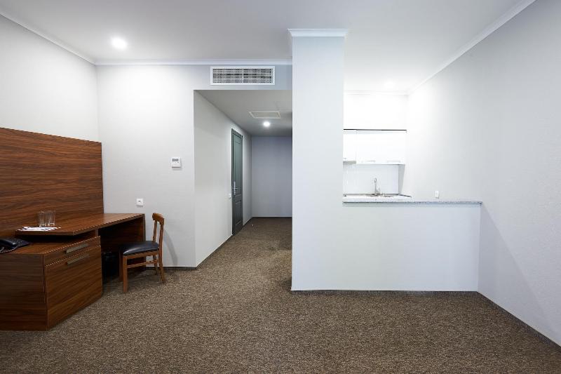 Green Tower Hotel image