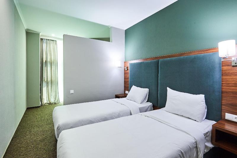 Green Tower Hotel image