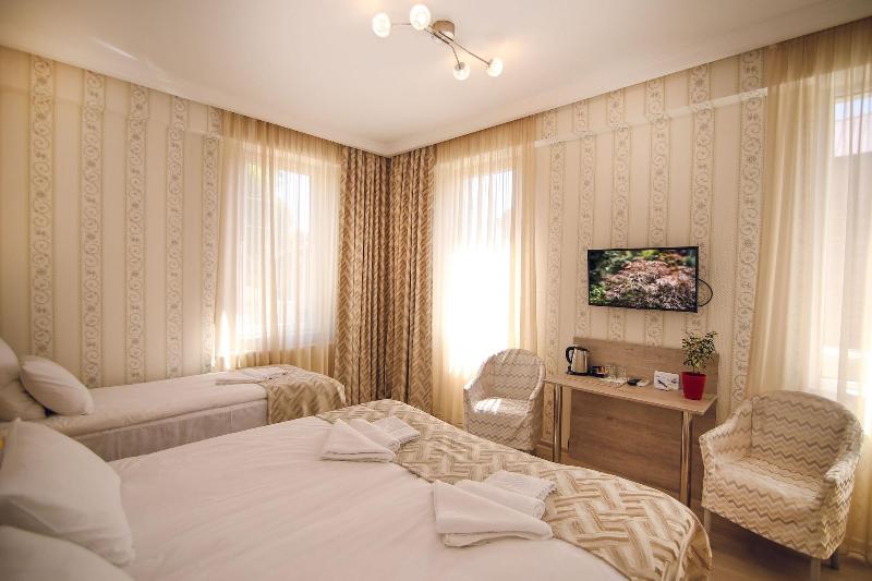 Hotel Kenari image