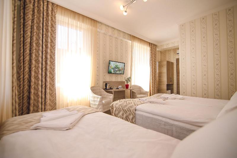 Hotel Kenari image