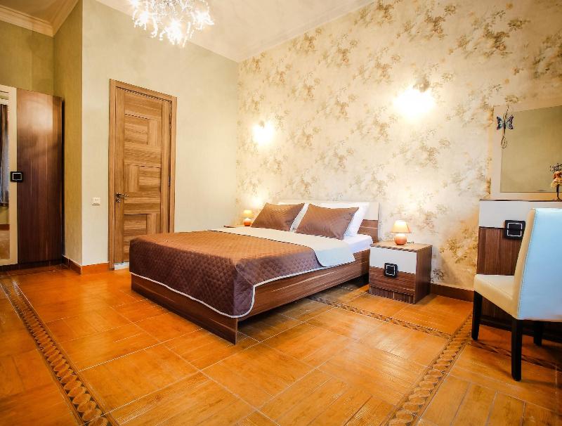 Hotel Toma's House image