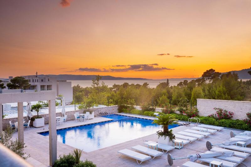 Poseidon Mobile Home Resort - Campsite image