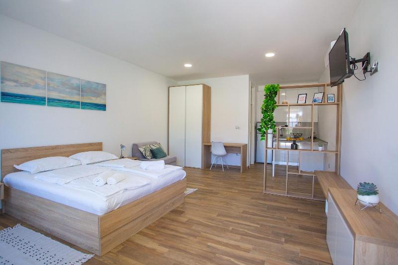 Poseidon Mobile Home Resort - Campsite image