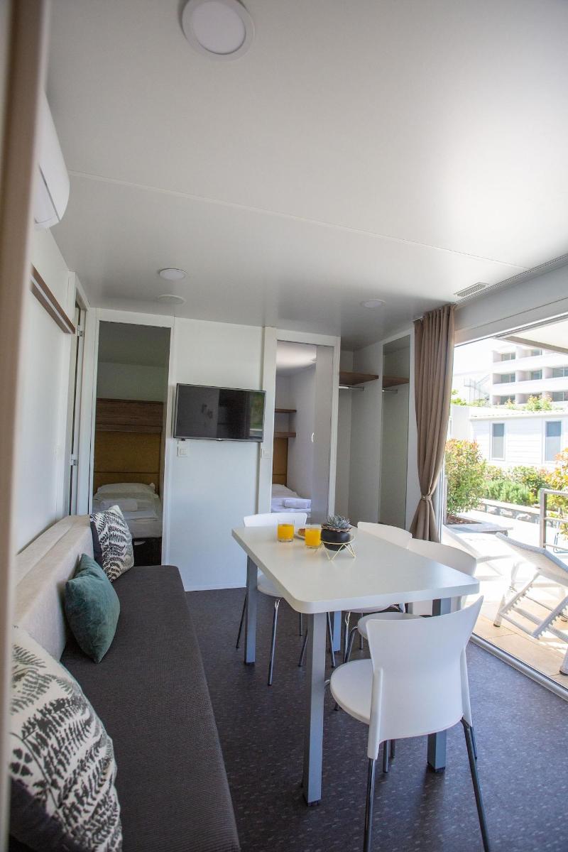 Poseidon Mobile Home Resort - Campsite image