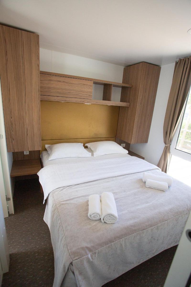 Poseidon Mobile Home Resort - Campsite image