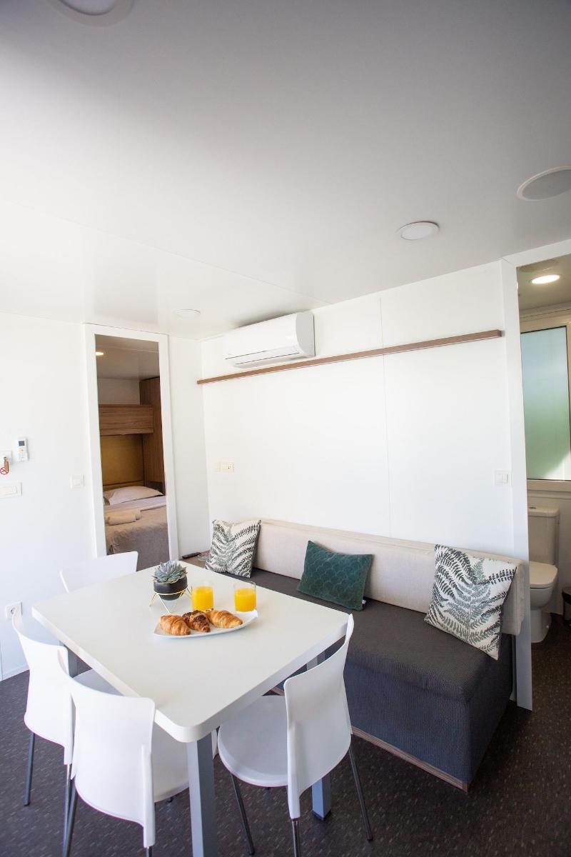 Poseidon Mobile Home Resort - Campsite image