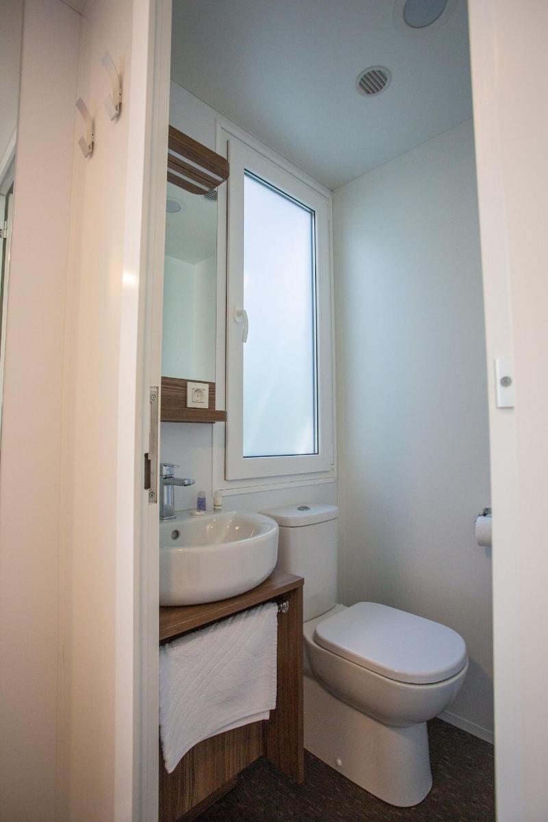 Poseidon Mobile Home Resort - Campsite image
