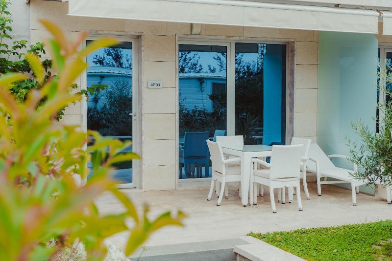 Poseidon Mobile Home Resort - Campsite image
