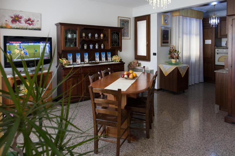 Affittacamere Acquamarina image