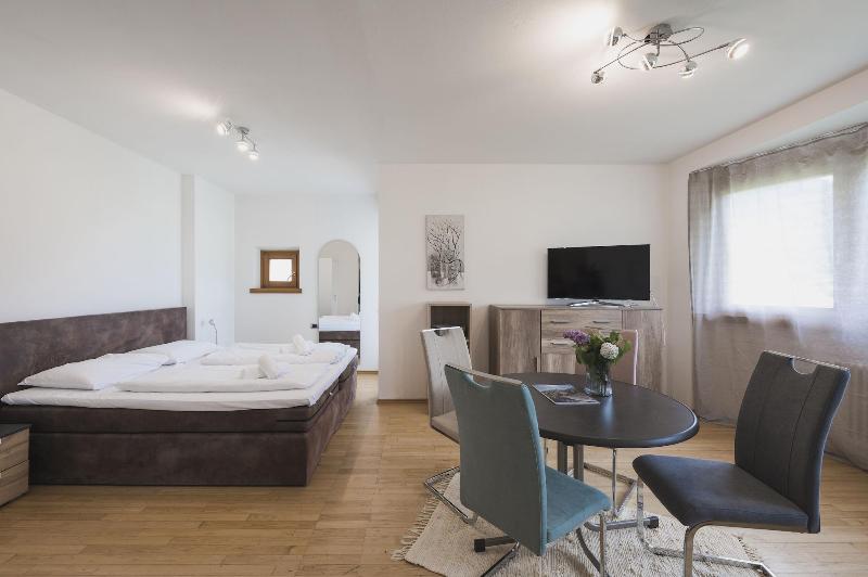 Residence Montani image