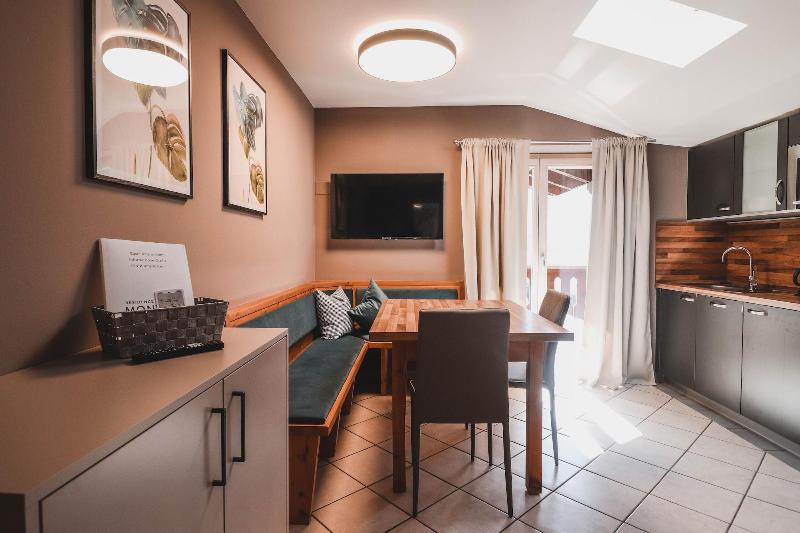 Residence Montani image