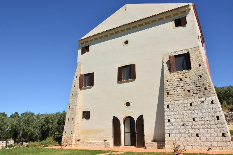 Torre Bruno image