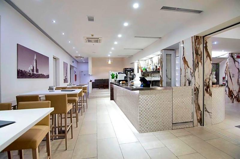 Hotel Levante image