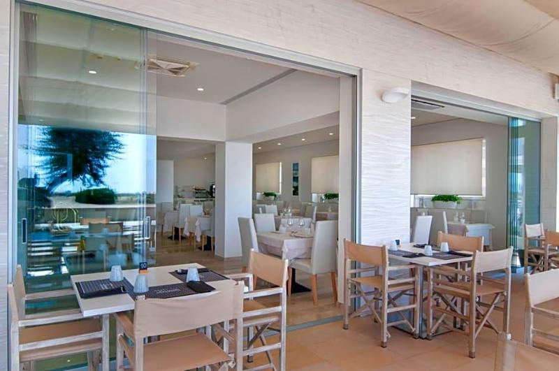 Hotel Levante image