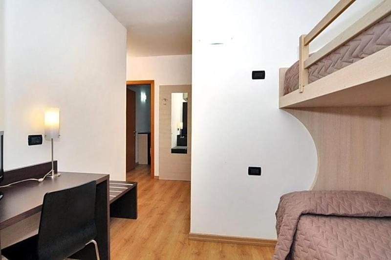 Hotel Levante image