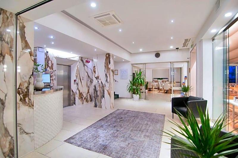 Hotel Levante image