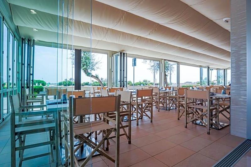 Hotel Levante image
