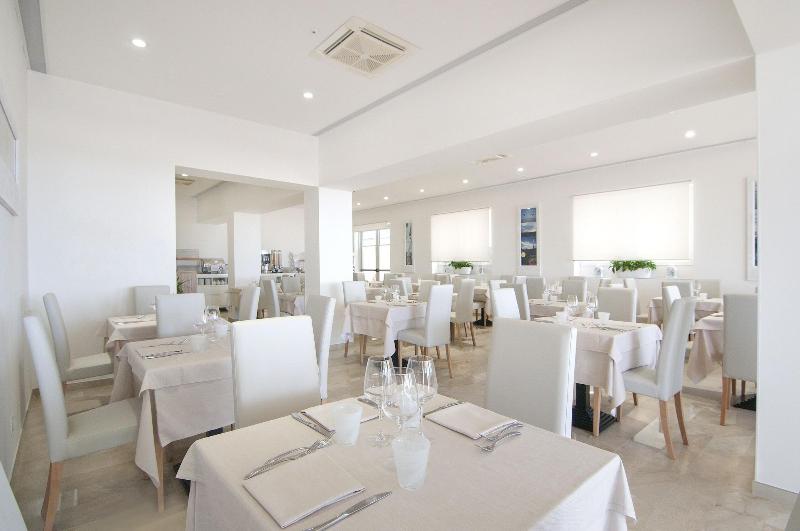 Hotel Levante image