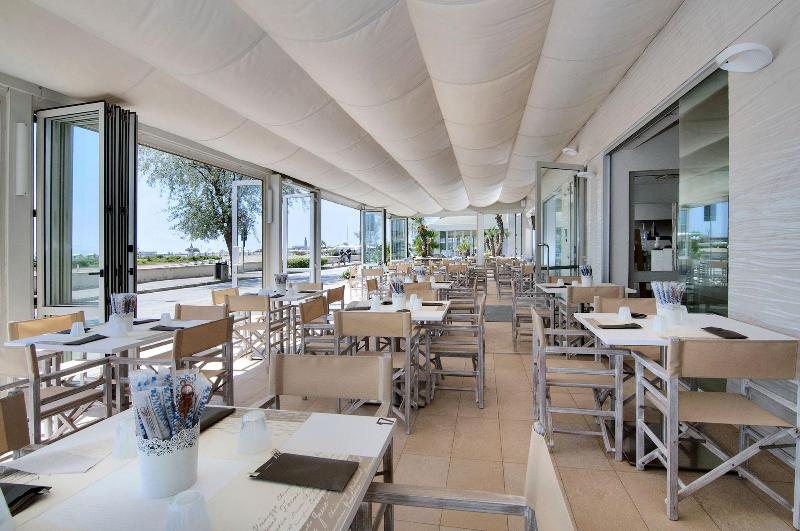 Hotel Levante image