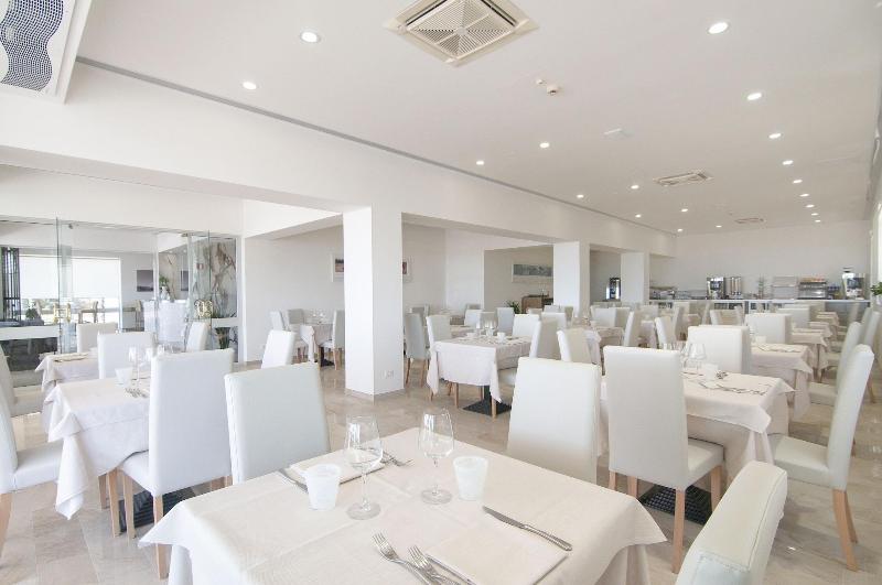 Hotel Levante image