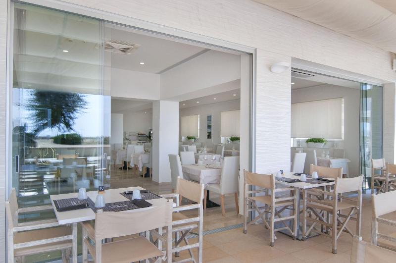 Hotel Levante image