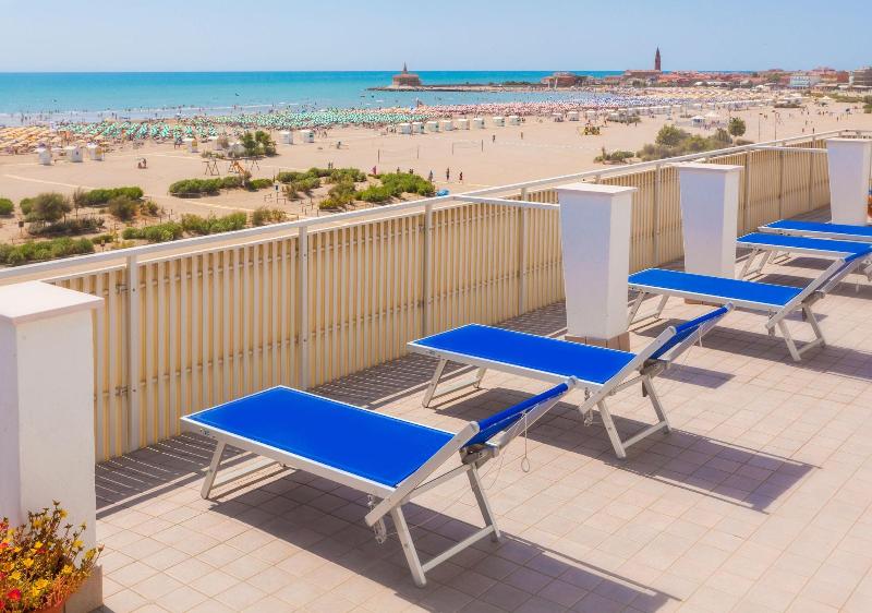 Hotel Levante image