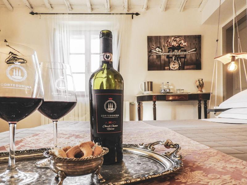 Tenuta CorteDomina image
