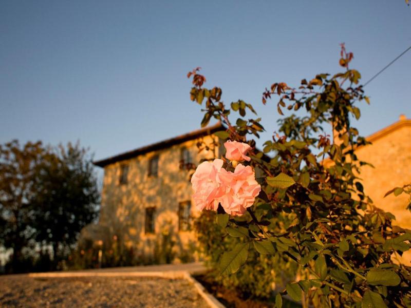 Villa Il Castagno Wine & Resort image