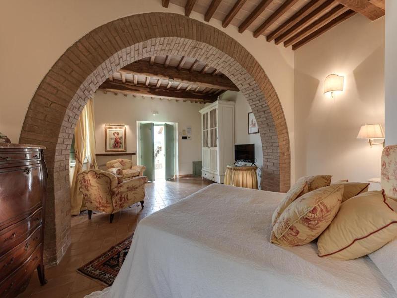 Villa Il Castagno Wine & Resort image