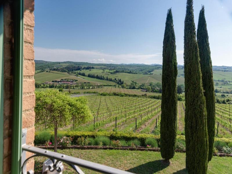 Villa Il Castagno Wine & Resort image