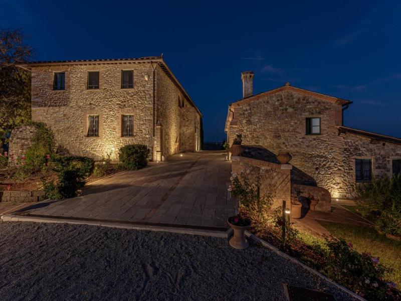 Villa Il Castagno Wine & Resort image