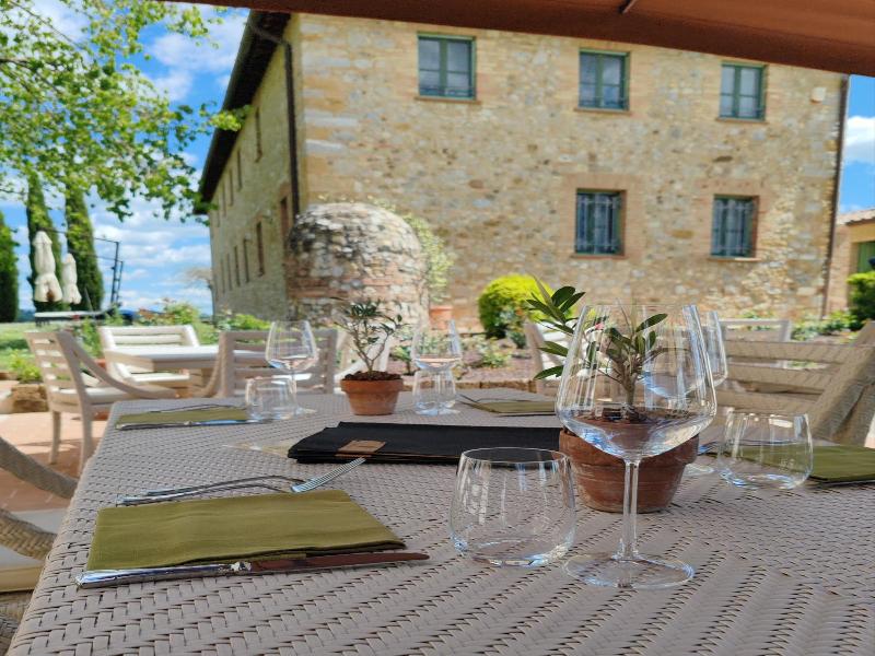 Villa Il Castagno Wine & Resort image