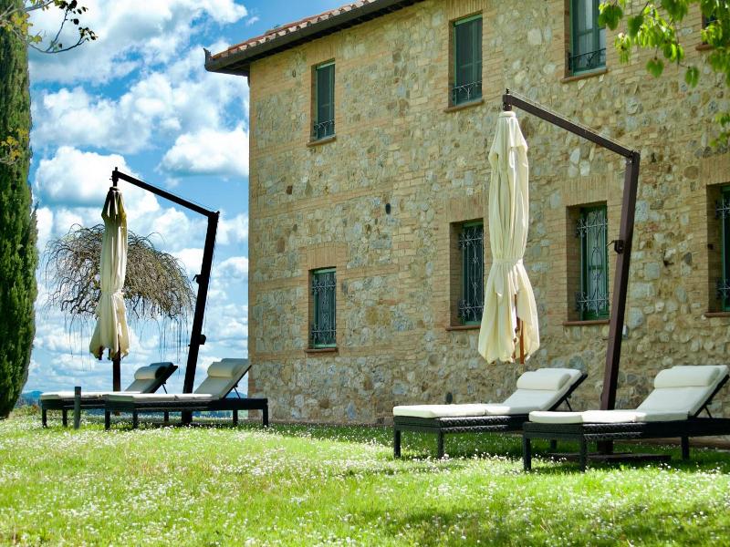 Villa Il Castagno Wine & Resort image