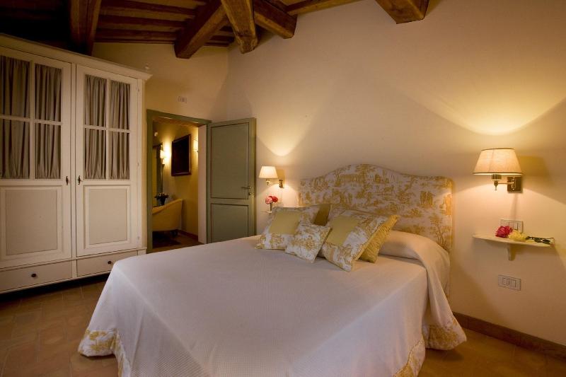 Villa Il Castagno Wine & Resort image