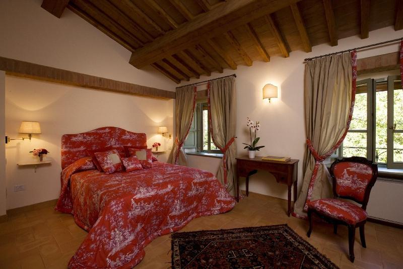 Villa Il Castagno Wine & Resort image