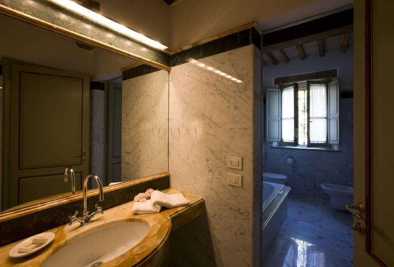 Villa Il Castagno Wine & Resort image