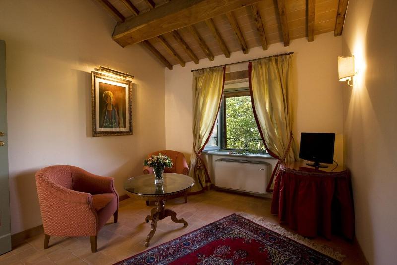 Villa Il Castagno Wine & Resort image