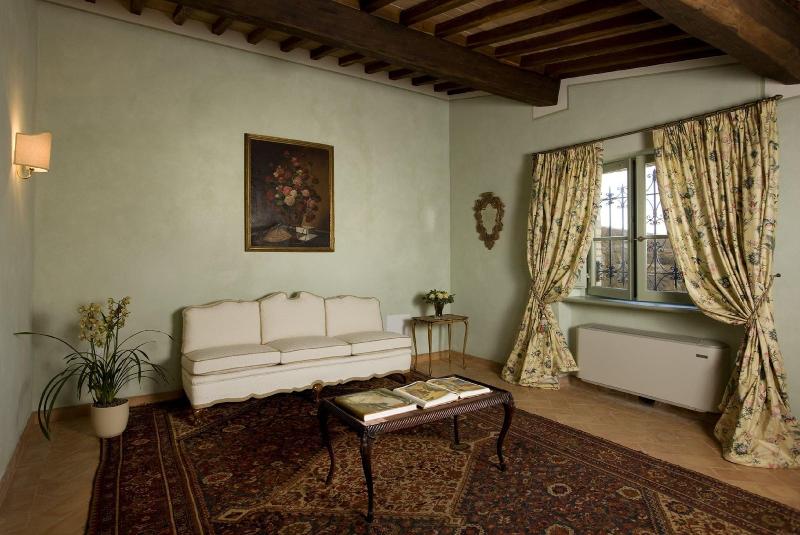 Villa Il Castagno Wine & Resort image