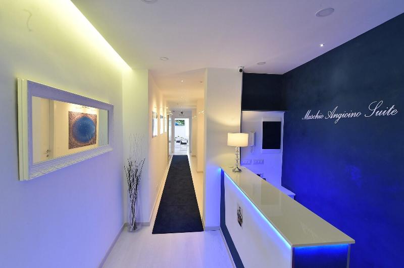 Maschio Angioino Suite image
