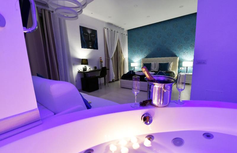 Maschio Angioino Suite image