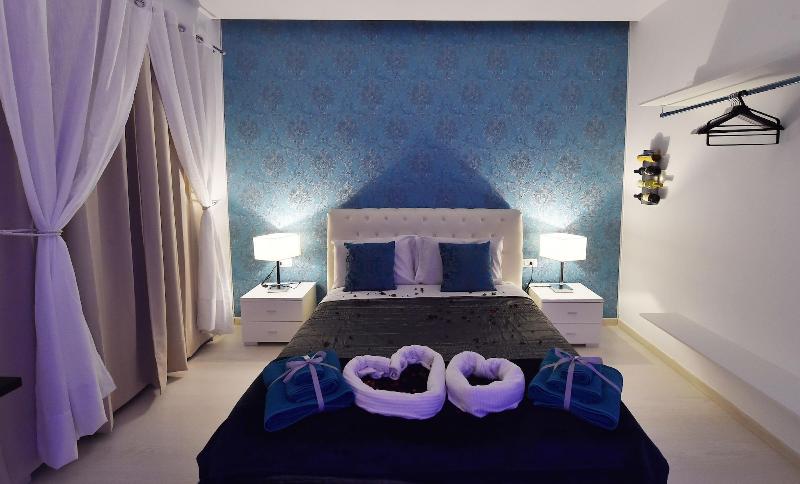 Maschio Angioino Suite image