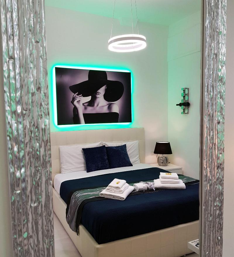 Maschio Angioino Suite image