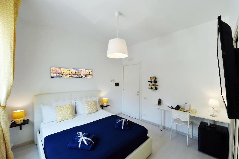 Maschio Angioino Suite image