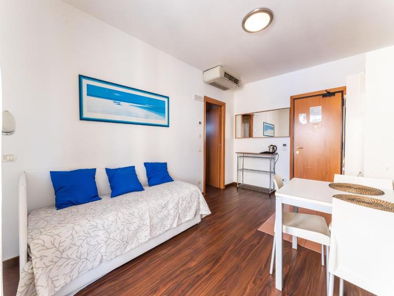 Residence Marconi Mare image