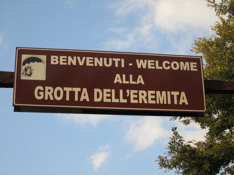 Agriturismo Grotta Dell'Eremita image