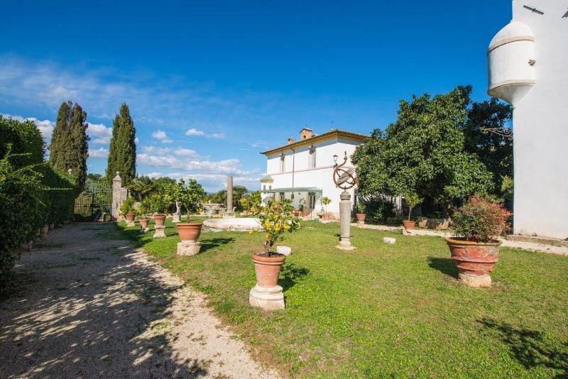 Villa Dell'Annunziata image